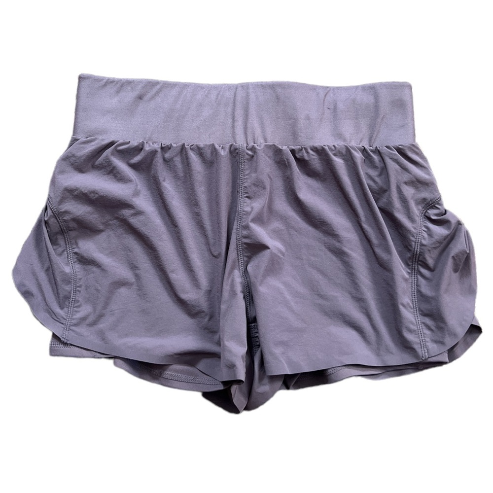 Fabletics Celine run shorts NWT